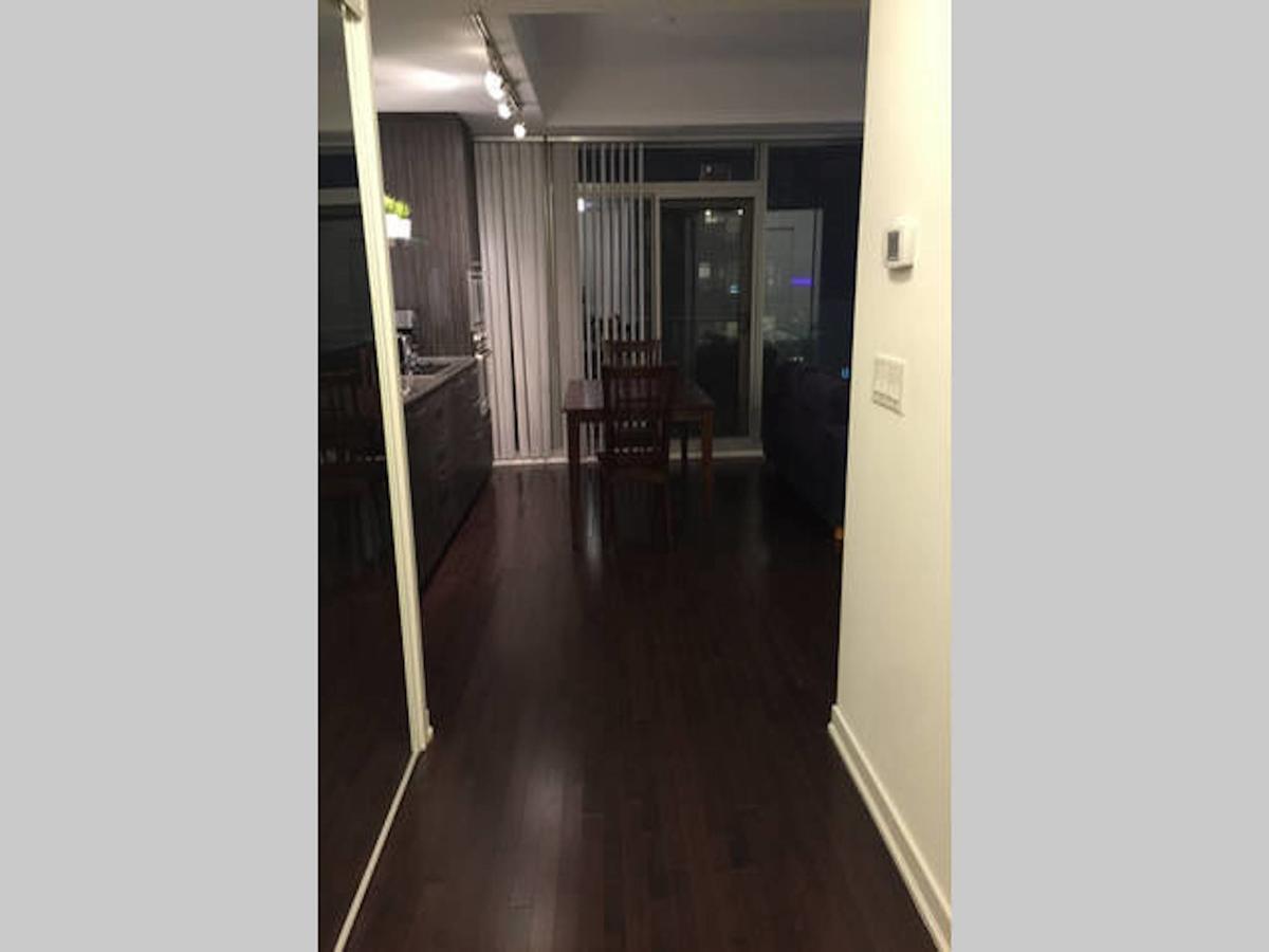 Jp Stays - Lakeview Condos تورونتو الغرفة الصورة